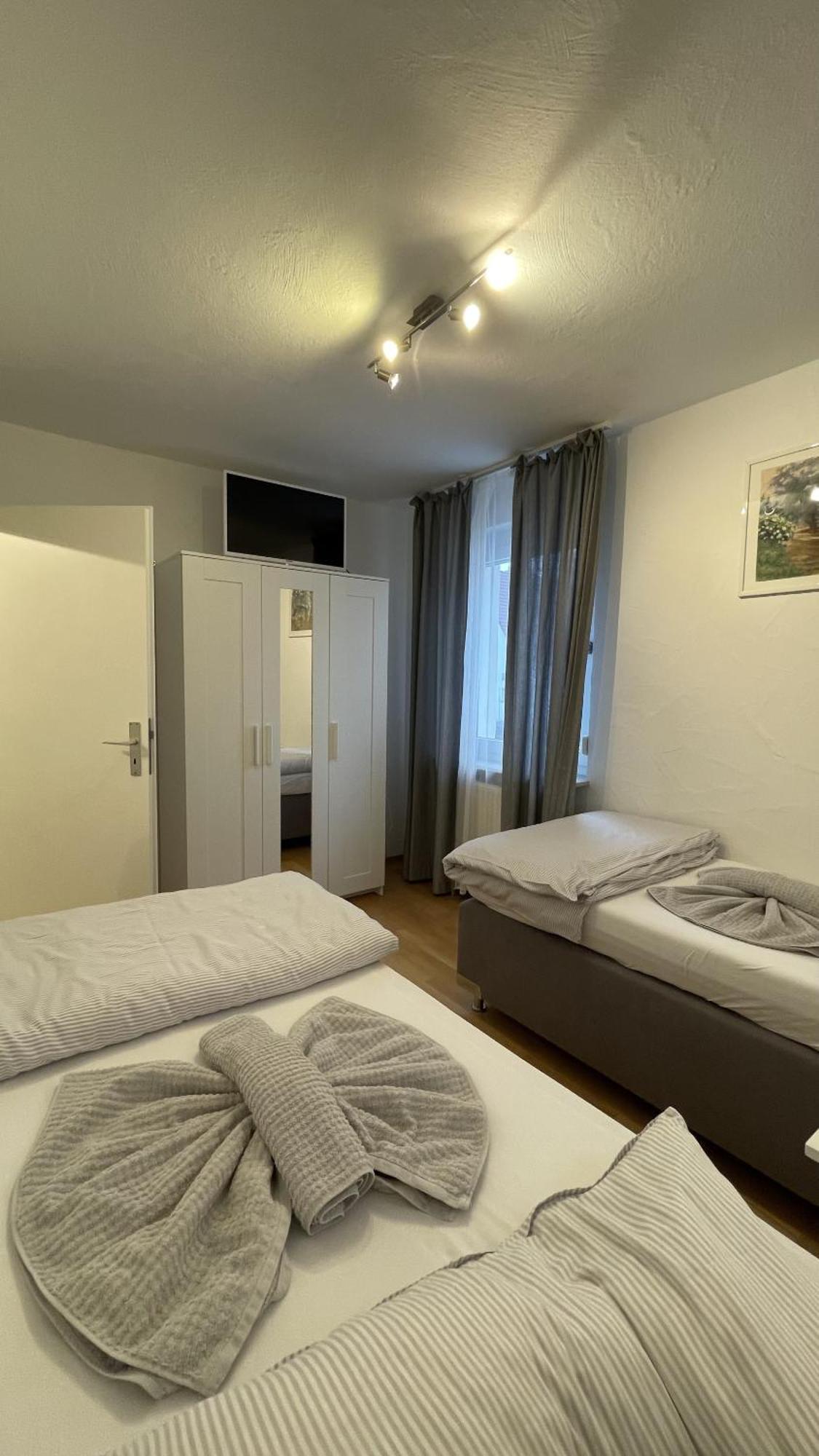 Fewo Reutlingen Heinestrasse Exteriör bild