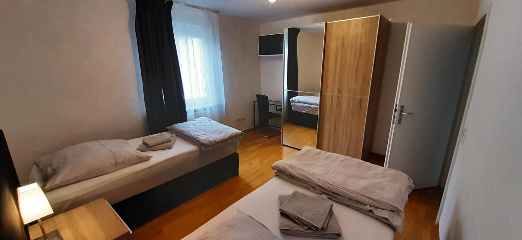 Fewo Reutlingen Heinestrasse Rum bild